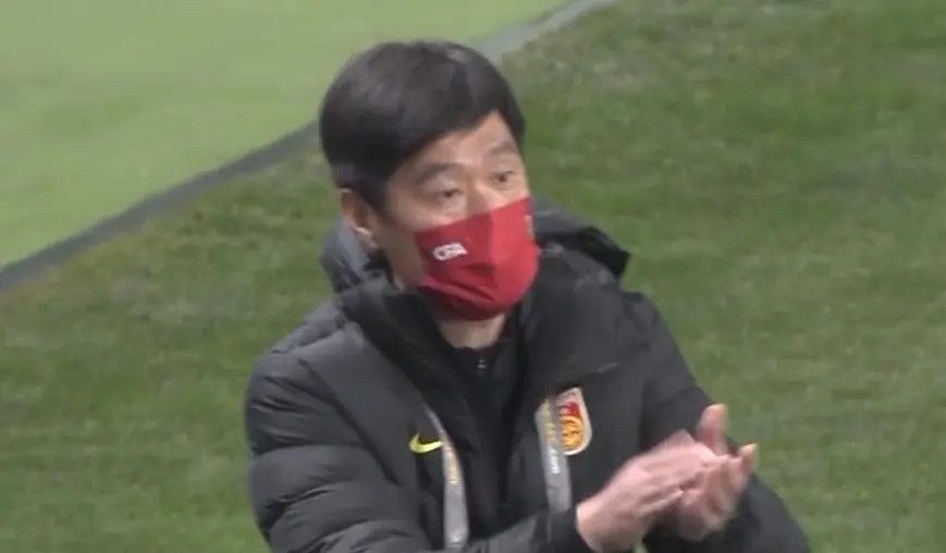 屎奴—视频丨vk